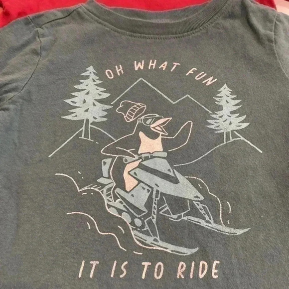 Old Navy T-shirts - Picture 2 of 6